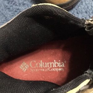 Women’s Columbia hiking boots